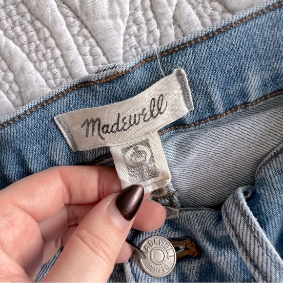 Madewell - The Perfect Vintage Jean in Coffey Wash: Worn-In Edition - Picture 10 of 16